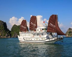 Khách sạn Du thuyền Aclass Legend (Hạ Long, Việt Nam)