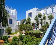 Khách sạn Cybele Apartments (Makri Gialos, Hy Lạp)