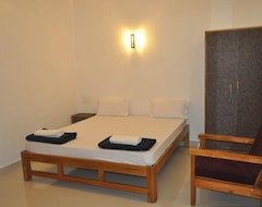 Khách sạn V Sadana Lodge (Madikeri, Ấn Độ)