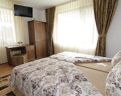 Hotel Villa Hills (Sarnica, Bulgaria)