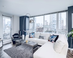 Toàn bộ căn nhà/căn hộ Stunning modern luxury 2 bedroom, 2 bath condo rental (Vancouver, Canada)