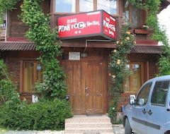 Hotel Elga's Punk Rock (Vama Veche, Romania)