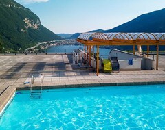 Toàn bộ căn nhà/căn hộ Apartment Overlooking Lake Lugano W. Heated Pool, Stunning View From Balcony (Rovio, Thụy Sỹ)