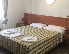 Hotelli Hotel Primavera (Sanremo, Italia)