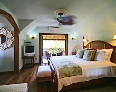 Hotelli C'est La Vie (Gros Islet, Saint Lucia)