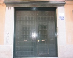 Otel Burton 2 (Madrid, İspanya)
