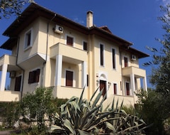 Toàn bộ căn nhà/căn hộ Villa Christina (Nea Anchialos, Hy Lạp)