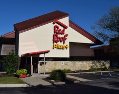 Khách sạn Red Roof PLUS+ University At Buffalo - Amherst (Amherst, Hoa Kỳ)