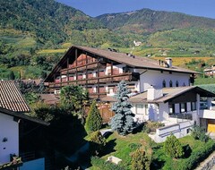 Khách sạn Da Sesto (Tscherms, Ý)