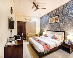 Hotel Maple House DLF Phase V (Gurgaon, India)