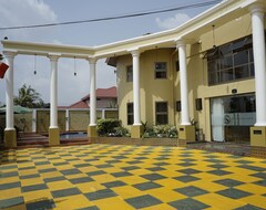 Khách sạn Sonant Court (Accra, Ghana)