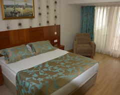Hotel Grand Karot (Yalova, Turska)