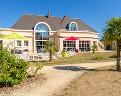 Khách sạn Lagrange Vacances Les Jardins Renaissance (Azay-le-Rideau, Pháp)