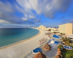 Hotel Krystal Cancún (Cancun, Mexico)
