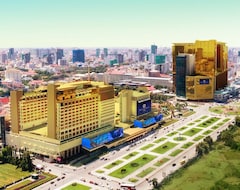 Nagaworld Hotel & Entertainment Complex (Phnom Penh, Kambodža)