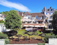 Hotel La Côte Saint Jacques & Spa (Joigny, France)