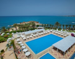 Ξενοδοχείο Queens Bay Hotel (Kόλπος των Κοραλλίων, Κύπρος)