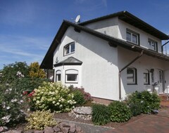 Toàn bộ căn nhà/căn hộ Erholung Im Hochwald In Einer Anspruchsvollen Ferienwohnung (Weiskirchen, Đức)