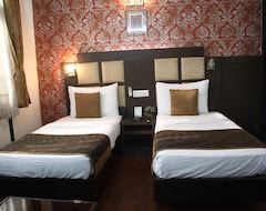 Hotel Amar Inn- Lajpat Nagar Central Market (Delhi, India)