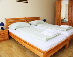Koko talo/asunto Apartments Bijela Lada Iii (Sisak, Kroatia)