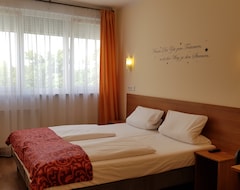 Hotel Dream Inn Regensburg (Ratisbona, Alemania)