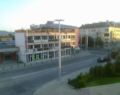 فندق Roza (Kazanlak, بلغاريا)