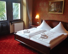 Khách sạn Schlosshotel Stecklenberg (Thale, Đức)