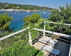 Hotel Kuća Parunov (Šolta, Croatia)