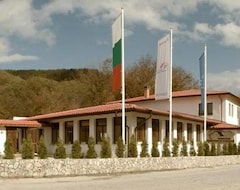 Otel Praveshki Hanove (Pravec, Bulgaristan)