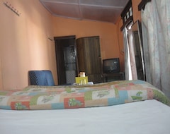 Khách sạn Hotel Walnut Grove (Mussoorie, Ấn Độ)