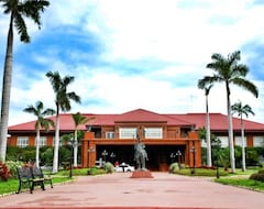 Khách sạn Hotel Fort Ilocandia Resort (Laoag City, Philippines)