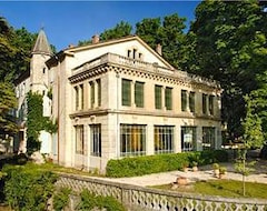 Khách sạn Manoir Le Roure & Spa (Montélimar, Pháp)