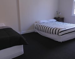 Khách sạn Hotel National Toowoomba (Toowoomba, Úc)