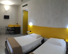 Khách sạn Hotel 38 (Milan, Ý)