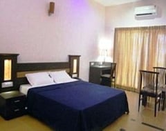 Hotel Blue Waters (Kundapur, Hindistan)