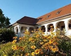 Hotel Somogy Kertje (Bonnya, Hungary)