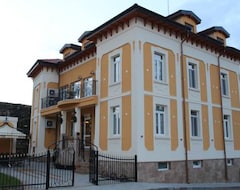Hotelli Villa Paris (Hissaria, Bulgaria)