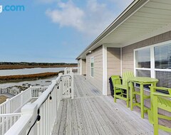 Toàn bộ căn nhà/căn hộ Top Floor Oasis (Ocean Isle Beach, Hoa Kỳ)