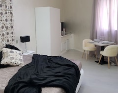 Aparthotel Iprime Suites (Sliema, Malta)