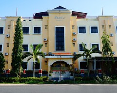 OYO 515 Oasis Hotel (Kendal, Indonesia)
