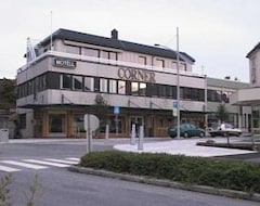Corner Hotell (Broennoeysund, Noruega)