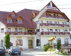 Khách sạn Hotel Cerbul (Borşa, Romania)