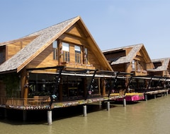 Khách sạn Venetian Triton Channel Hotel (Pattaya, Thái Lan)