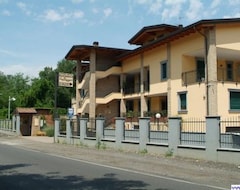 Otel Residence San Prospero (Garbagnate Milanese, İtalya)
