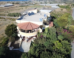Hotel Liros (Kamiros Skala, Grecia)