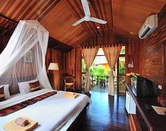 Resort Bundhaya Villas (Koh Lipe, Thái Lan)