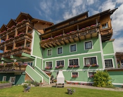 Huoneistohotelli appartements-Restaurant Schwaiger (Tauplitz, Itävalta)