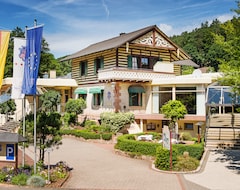 Khách sạn Villa Marburg Im Park (Heigenbrücken, Đức)