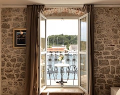 Olife Hotel (Milna, Kroatien)