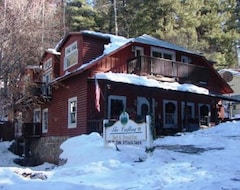 Khách sạn The Crofting Inn (Cloudcroft, Hoa Kỳ)